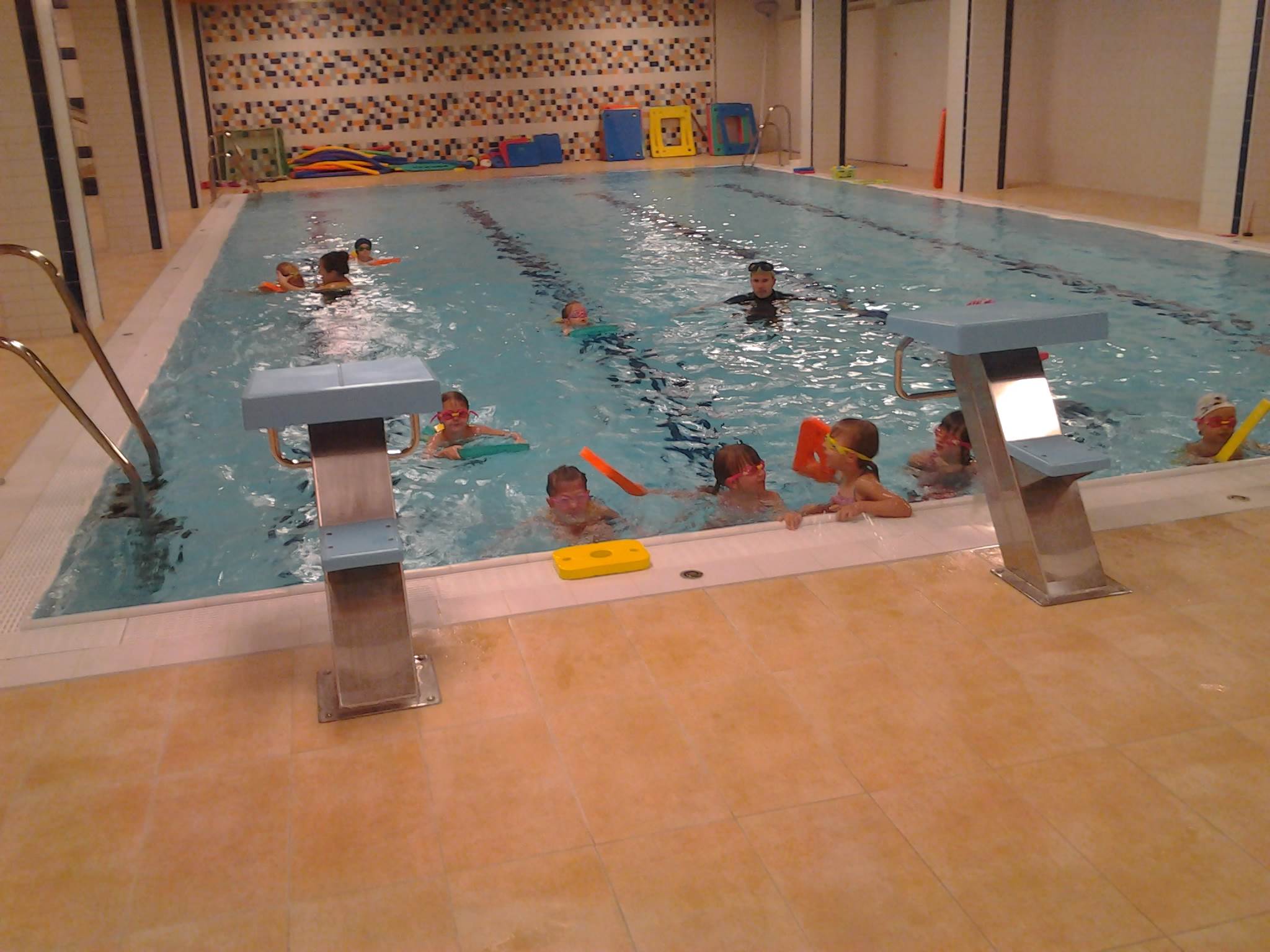 listopad 2012 (5 roků, 10 měsíců)